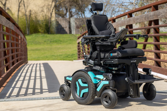 Permobil Launch Mid-Wheel-Drive standing powerchair